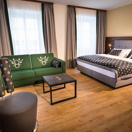Gasthof Zum Forsthaus Hotell Fischbach Exteriör bild