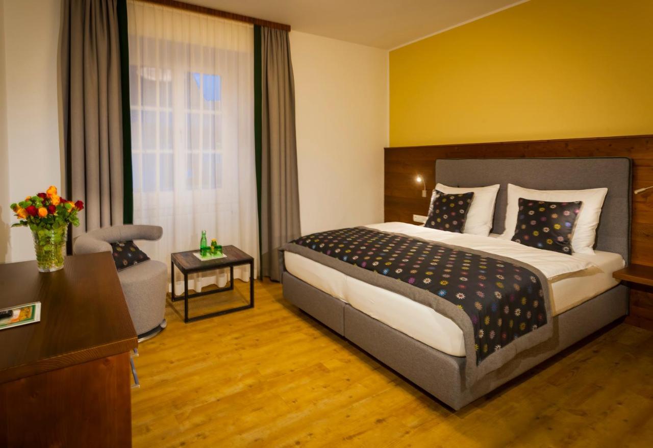 Gasthof Zum Forsthaus Hotell Fischbach Exteriör bild