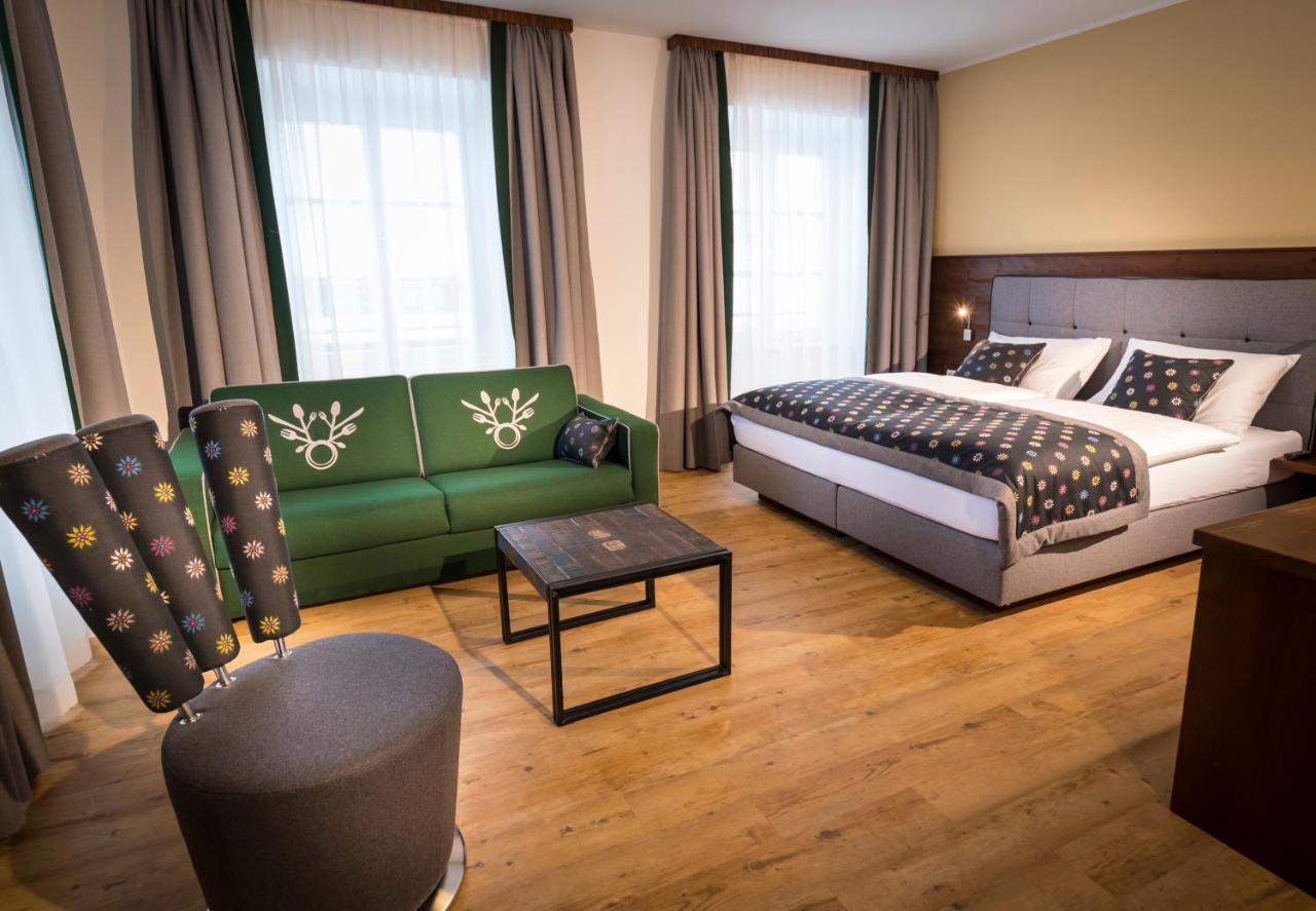 Gasthof Zum Forsthaus Hotell Fischbach Exteriör bild
